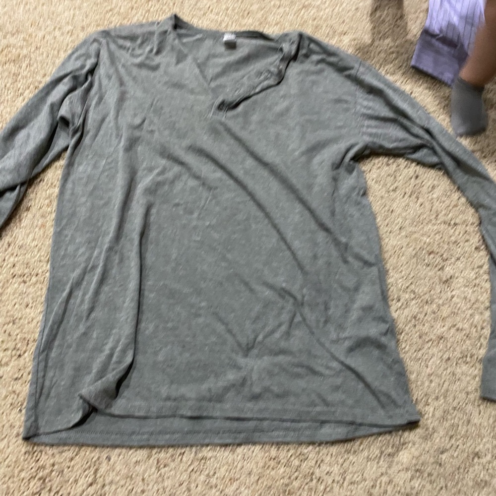 Gray Long Sleeve Henley shirt